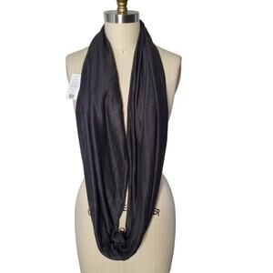 Beyond Yoga Pocket Infinity Scarf NWT